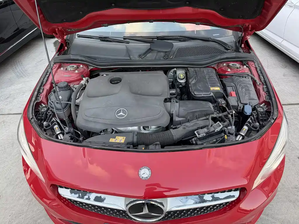 Mercedes-Benz CLA (Import) — миниатюра 4