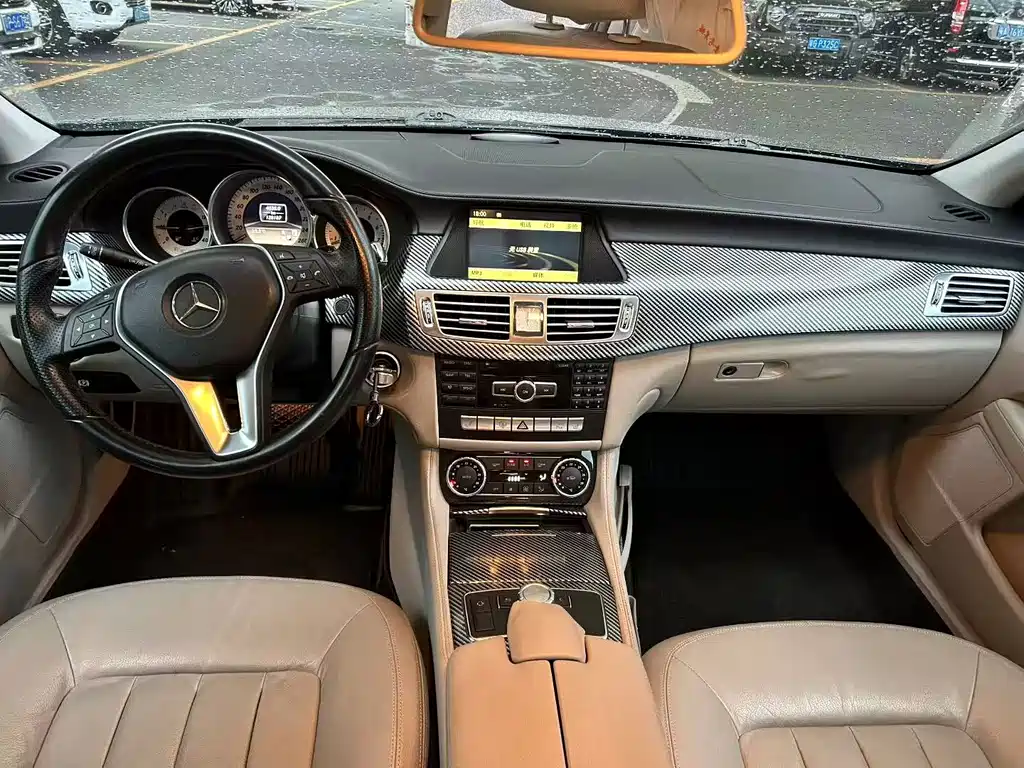 Mercedes-Benz CLS — миниатюра 3