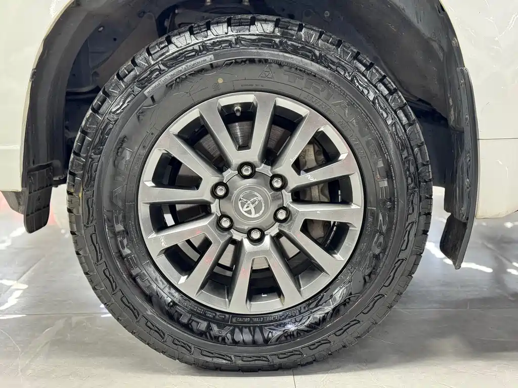 Toyota Land Cruiser Prado 2016 3.5L AT TX-L NAVI
