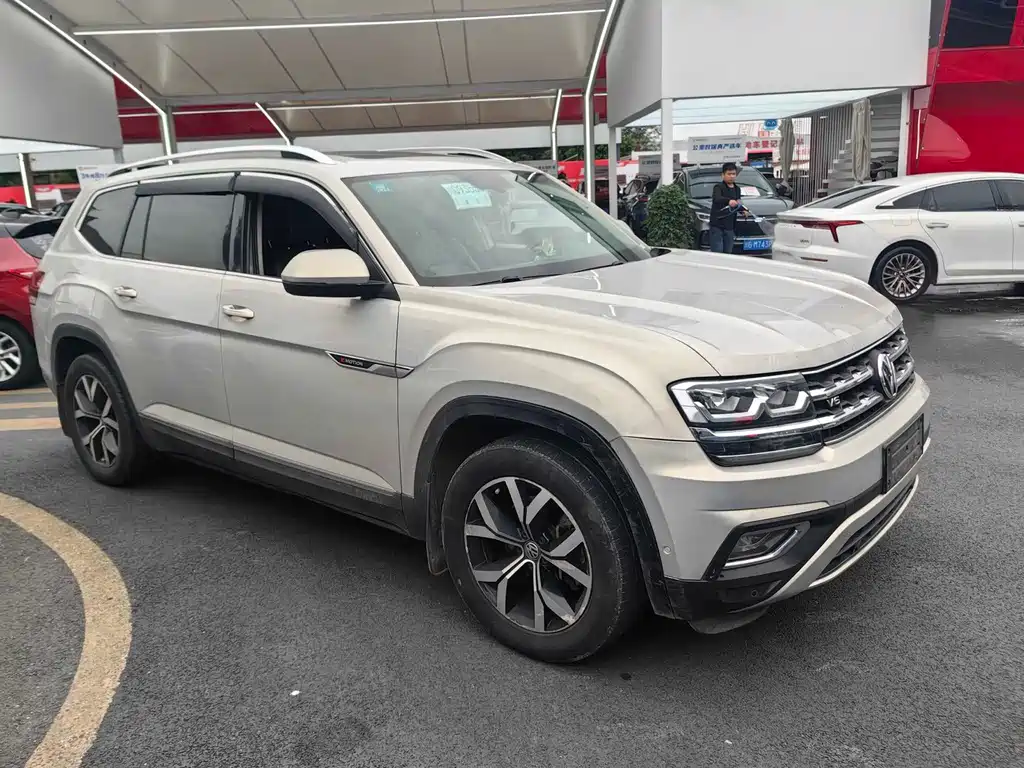 Volkswagen Teramont — миниатюра 3