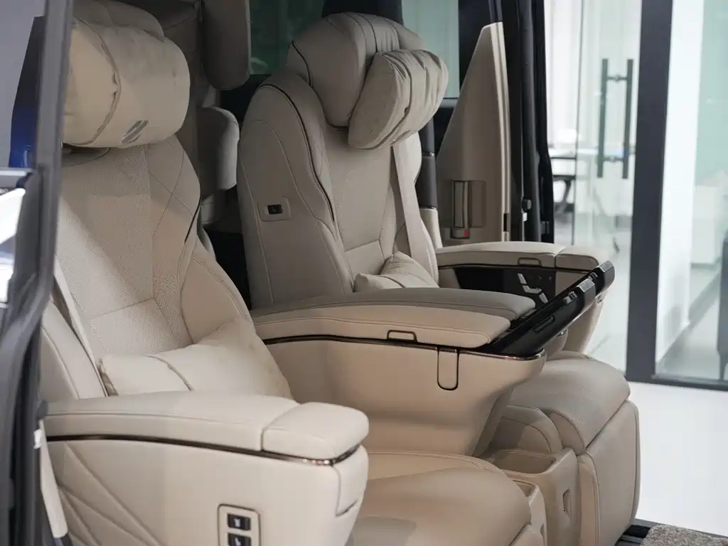 Toyota Alphard 2024 2.5L Premium