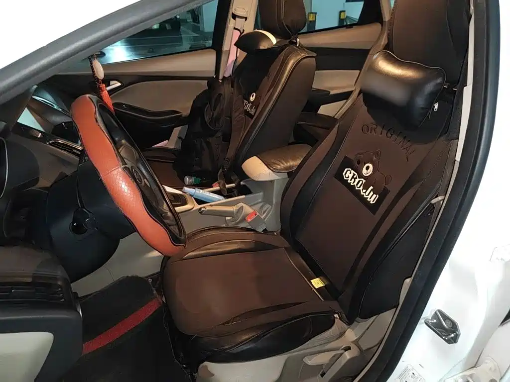 Ford Focus — миниатюра 16