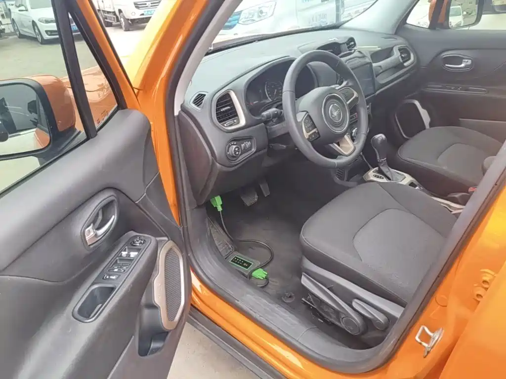Jeep Renegade — миниатюра 16