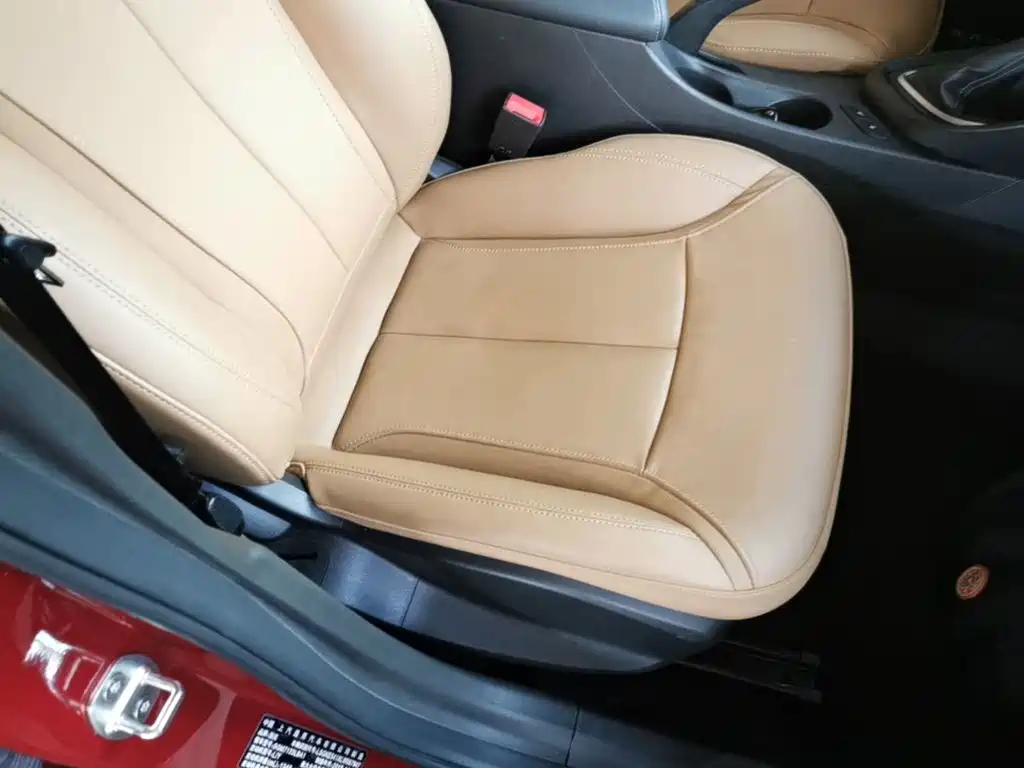Buick Excelle — миниатюра 25