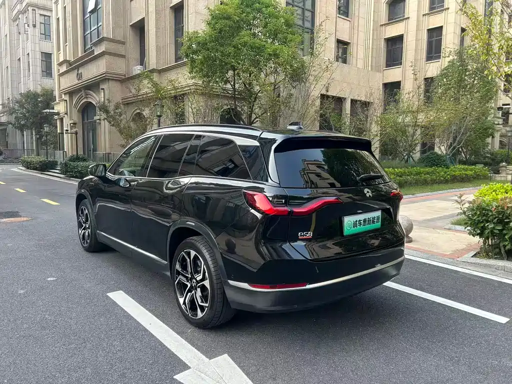 NIO ES8 — миниатюра 10