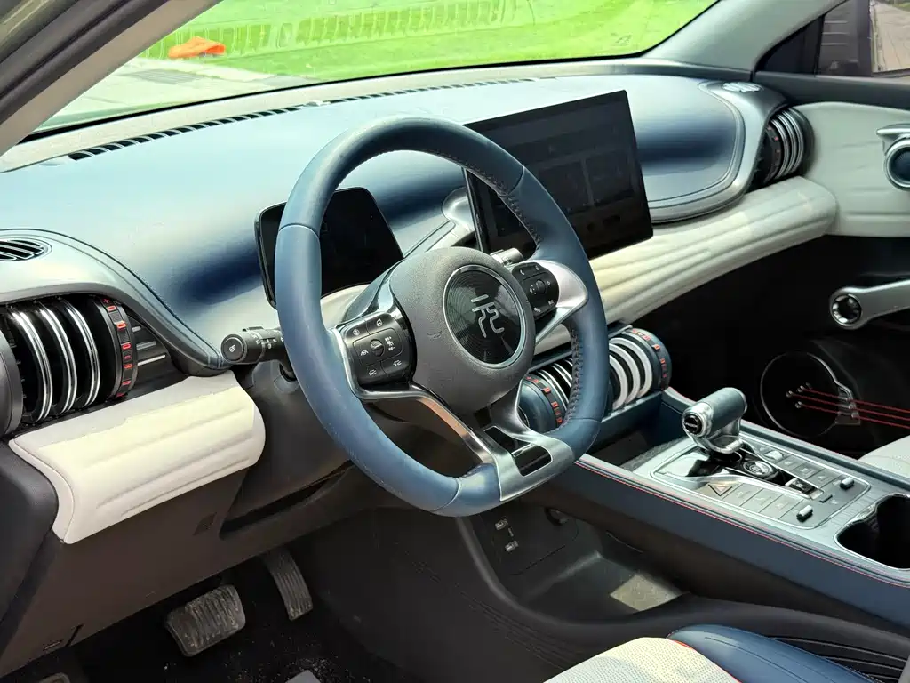 BYD Yuan Plus — миниатюра 16