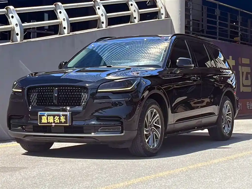 Купить Lincoln Aviator