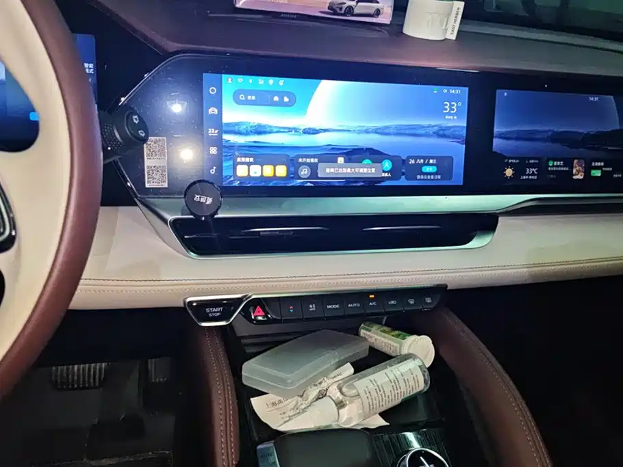 Geely Xingyue L — миниатюра 13