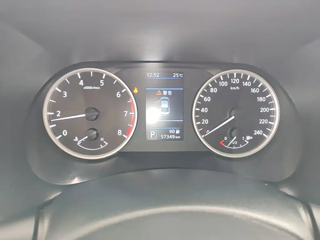 Nissan Sylphy — миниатюра 12