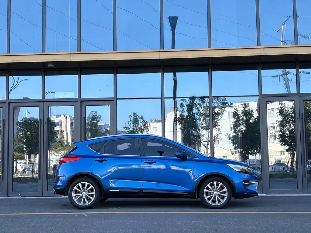 Geely Emgrand GS — миниатюра 11