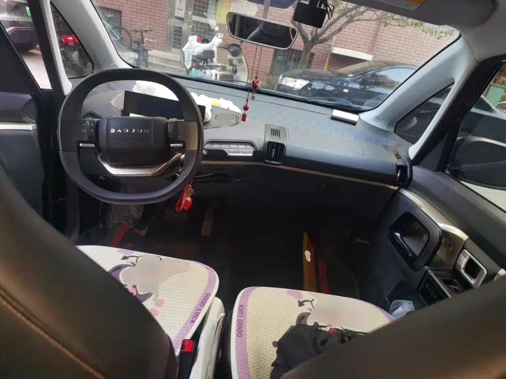 Baojun KiWi EV — миниатюра 5