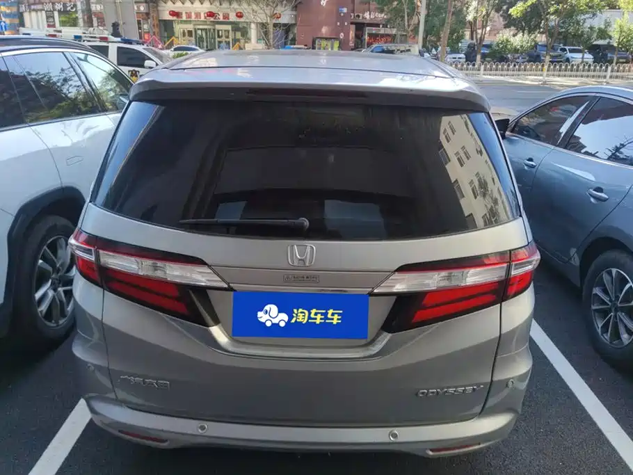 Honda Odyssey — миниатюра 4