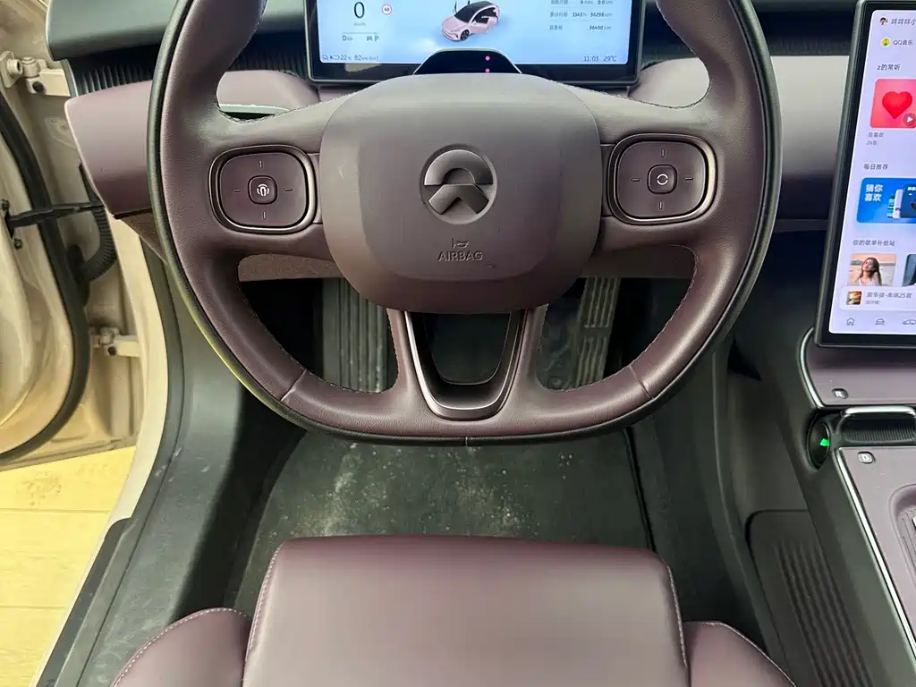 NIO ET5T — миниатюра 8