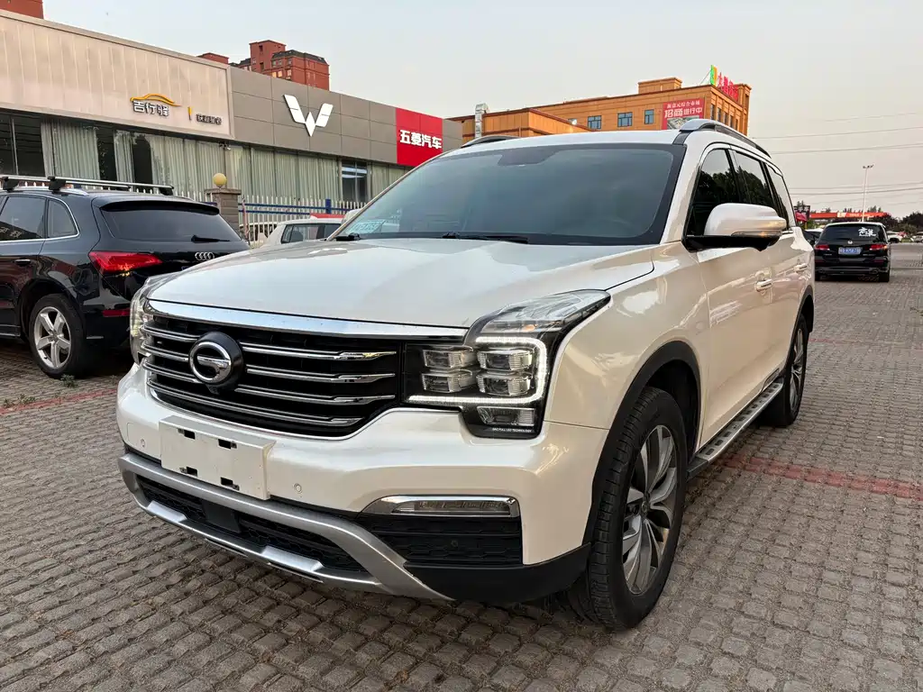 GAC Motor Trumpchi GS8 2017