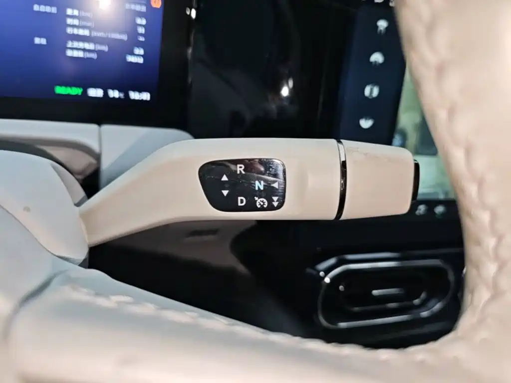Leapmotor Leapmotor C11 — миниатюра 14