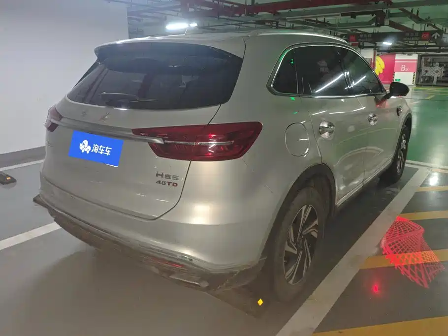 Hongqi Hongqi HS5 — миниатюра 3