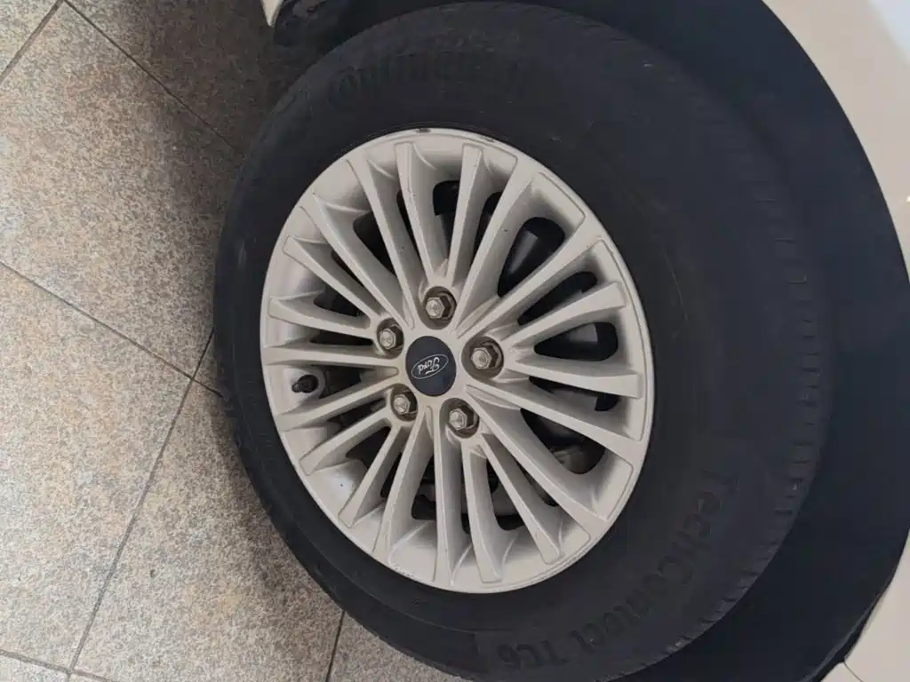 Ford Escort — миниатюра 23