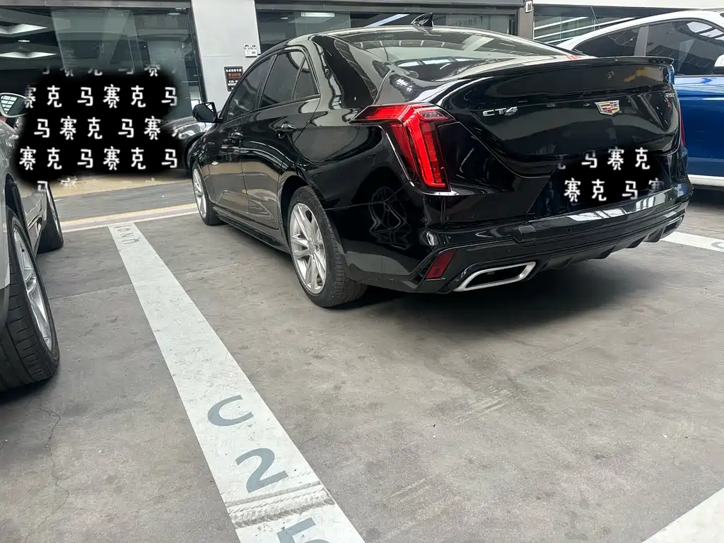 CADILLAC CT4