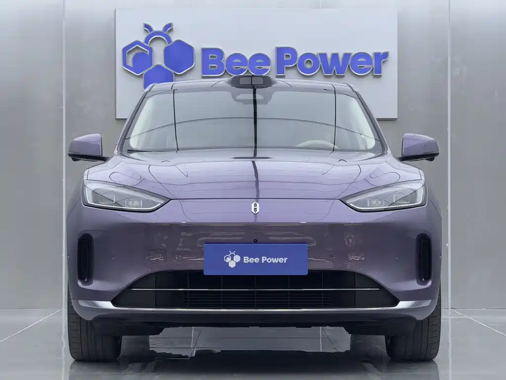 AITO ASK THE WORLD M5