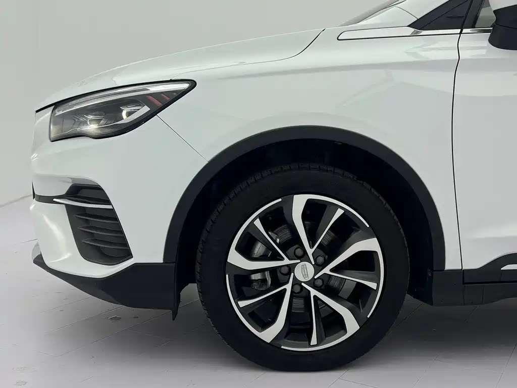 Geely Emgrand S — миниатюра 22