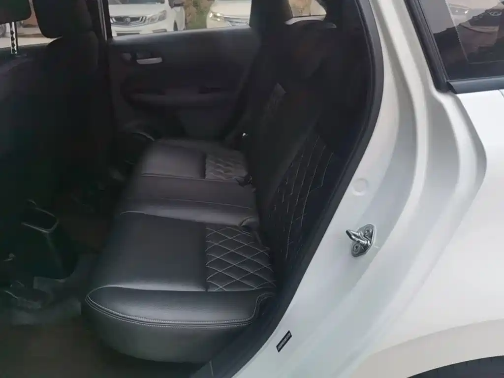 Honda Fit — миниатюра 17