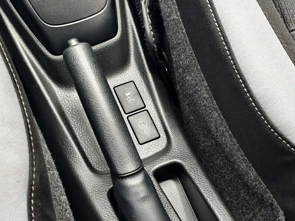 Toyota Yaris L — миниатюра 43