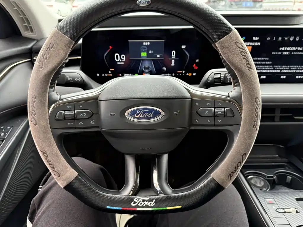 Ford Mondeo — миниатюра 6