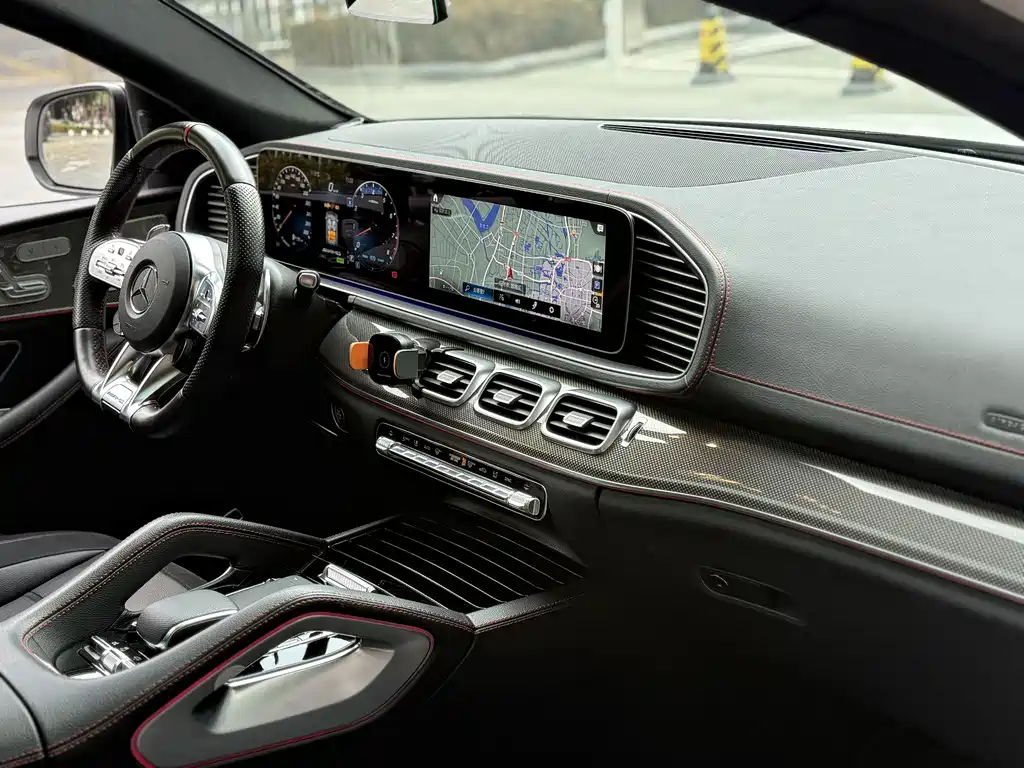 MERCEDES-BENZ GLE COUPE AMG