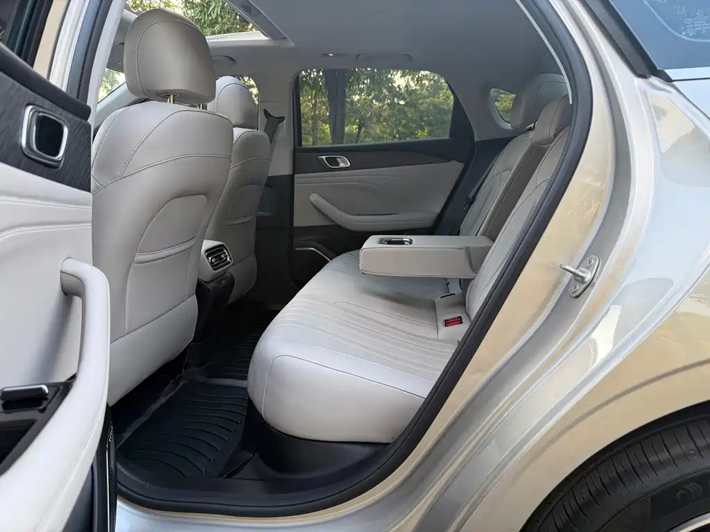 Galaxy Galaxy Xingyao 6 — миниатюра 13