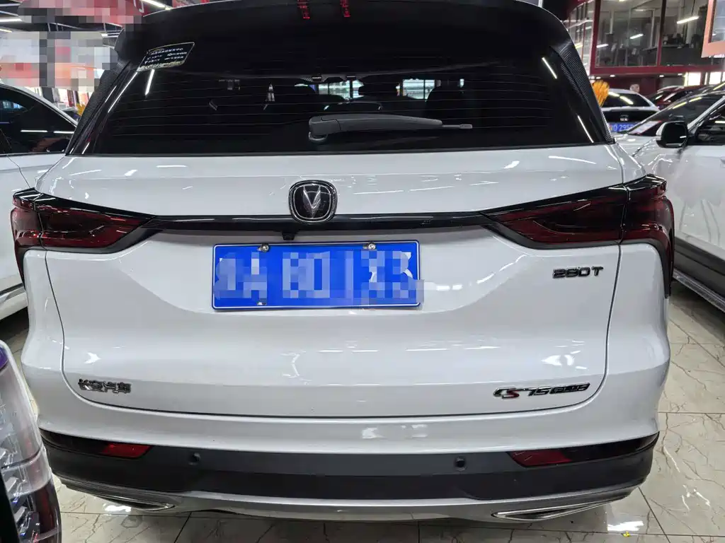 Changan Changan CS75PLUS — миниатюра 5
