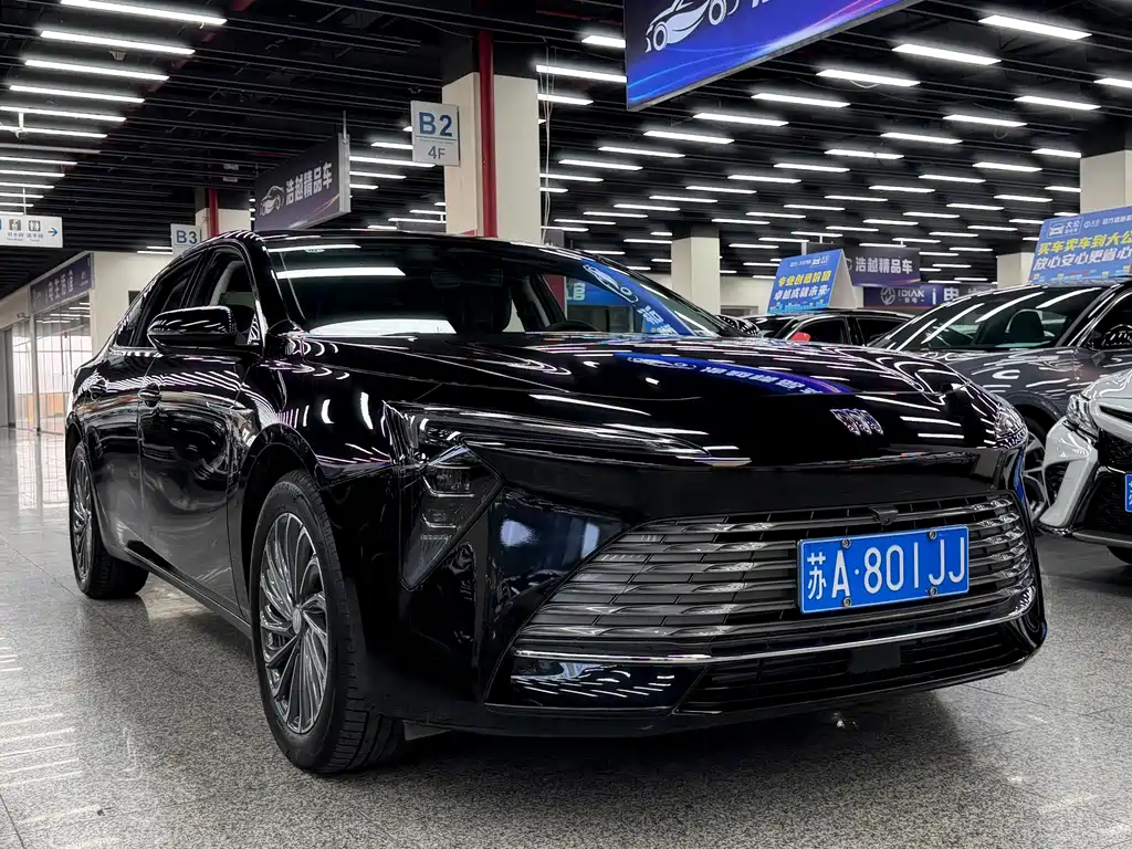 Buick LaCrosse — миниатюра 3