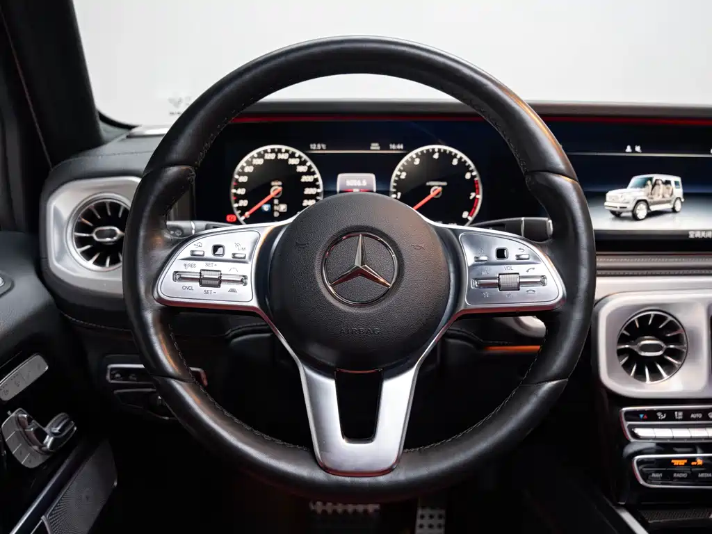 MERCEDES-BENZ G CLASS