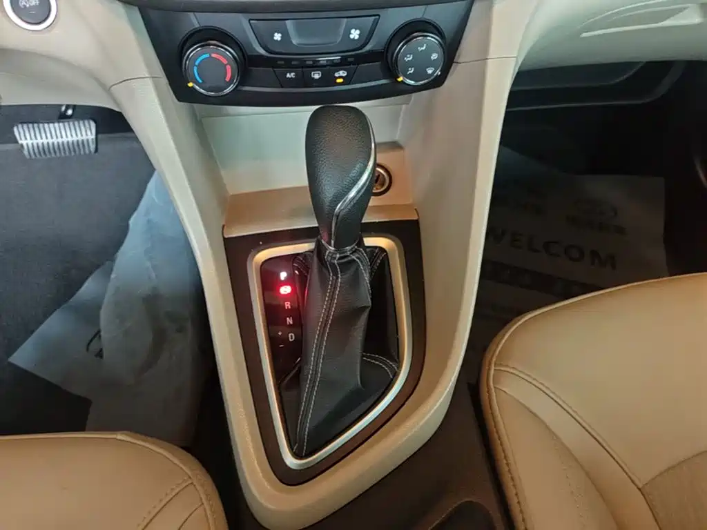 Buick Excelle — миниатюра 14