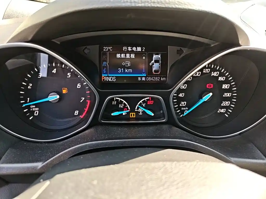 Ford Kuga — миниатюра 12