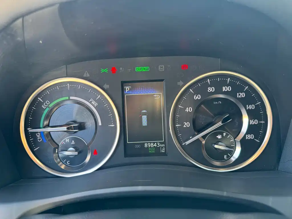 Toyota Vellfire 2023 2.5L HV