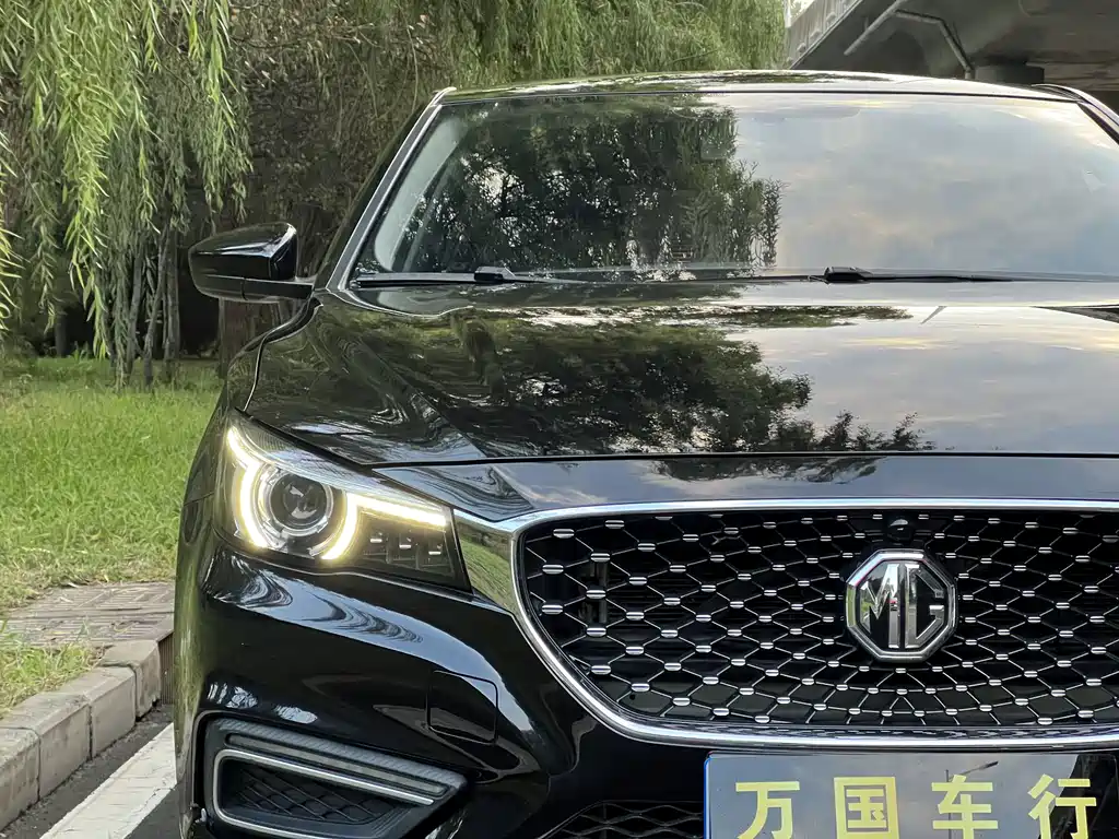 MG MG6 — миниатюра 11