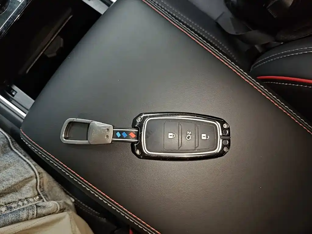 Changan CS75 New Energy — миниатюра 9