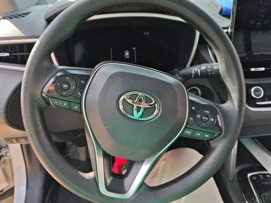 Toyota Frontlander — миниатюра 15