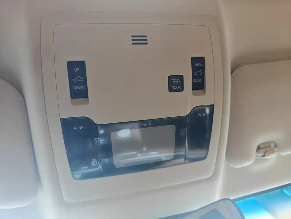 Lexus ES — миниатюра 21