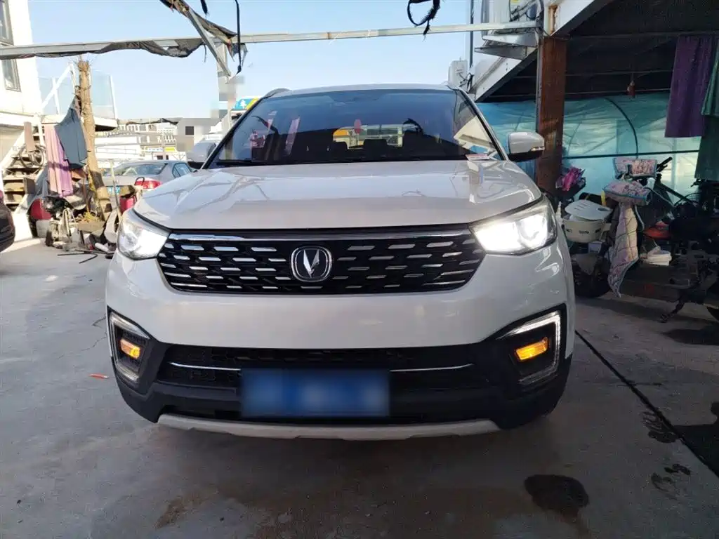 CHANGAN CS55