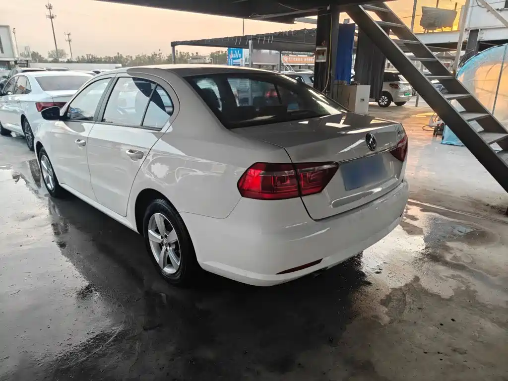 Volkswagen Lavida — миниатюра 26
