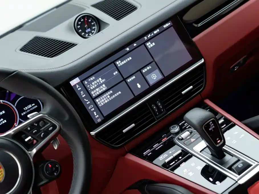 Porsche Cayenne — миниатюра 15