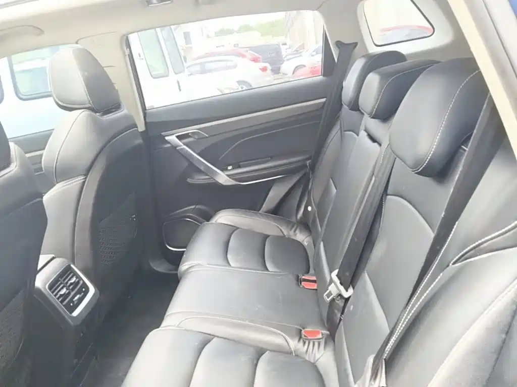 Geely Boyue — миниатюра 15