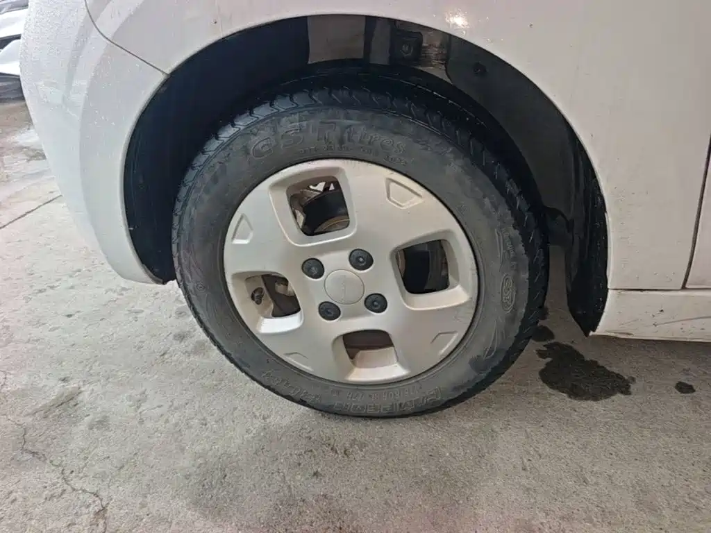 Roewe Clever — миниатюра 23