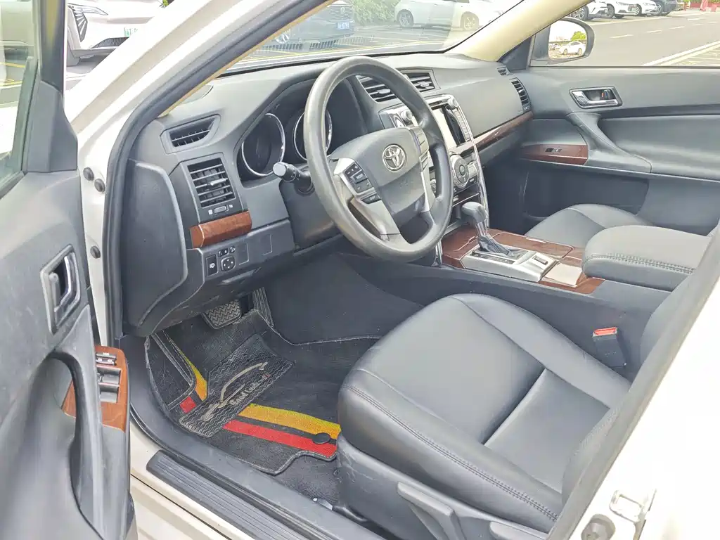 Toyota Reiz 2013 2.5S