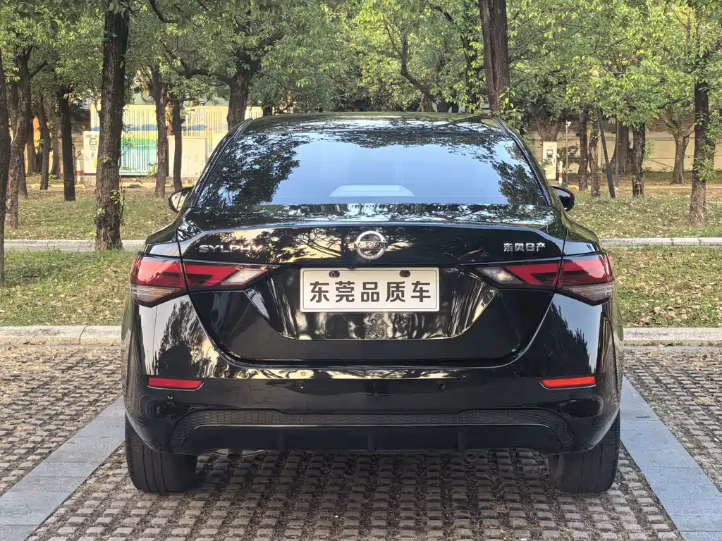 Nissan Sylphy — миниатюра 6