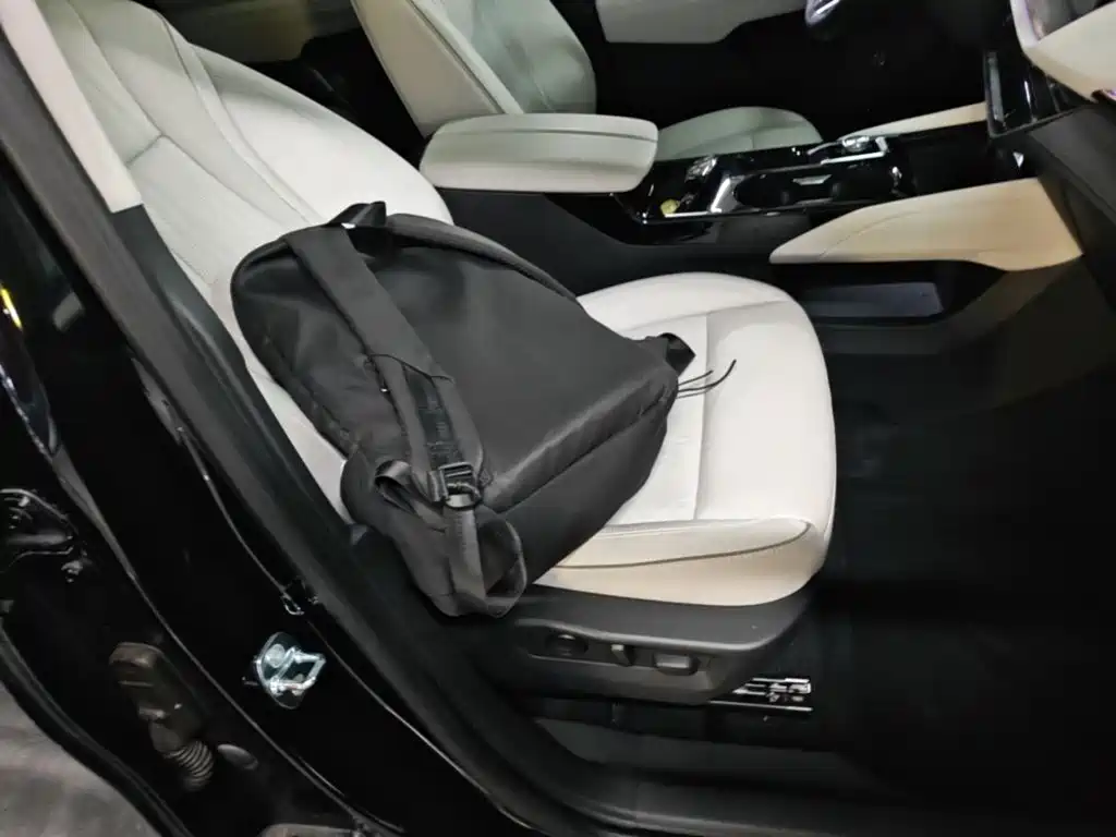 Buick Envision Plus — миниатюра 25