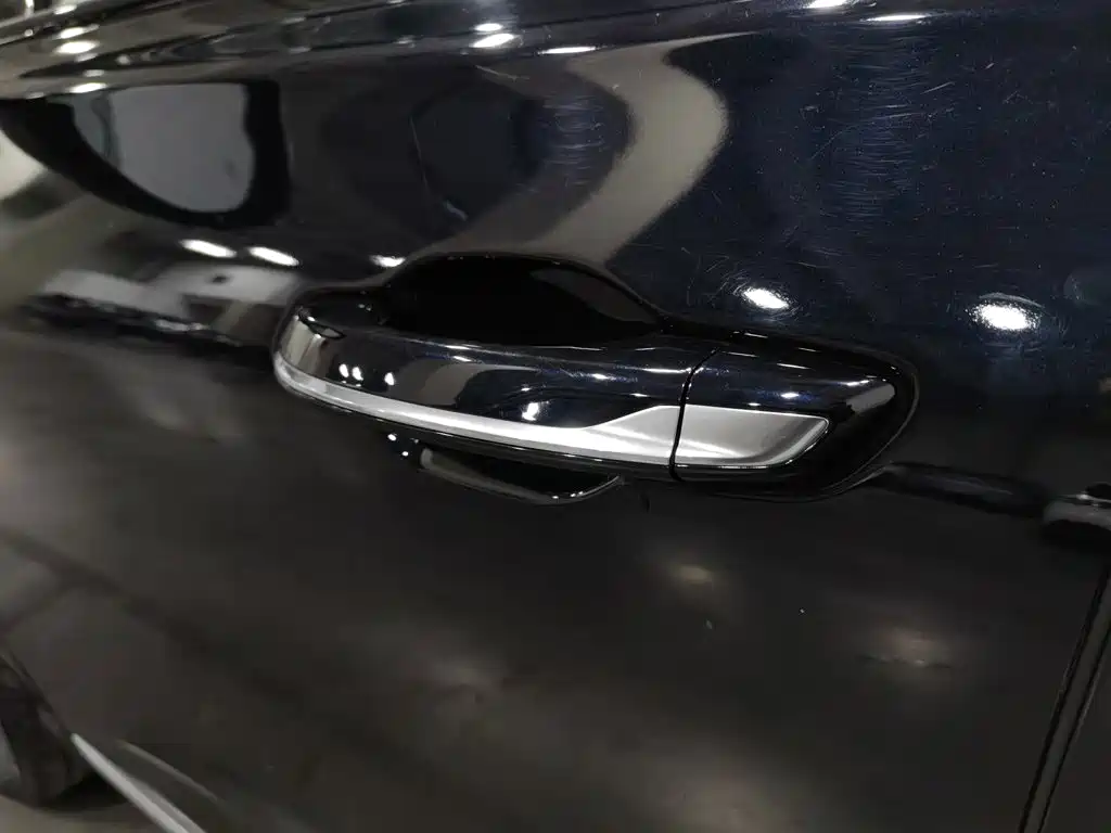 Hongqi Hongqi HS3 — миниатюра 18