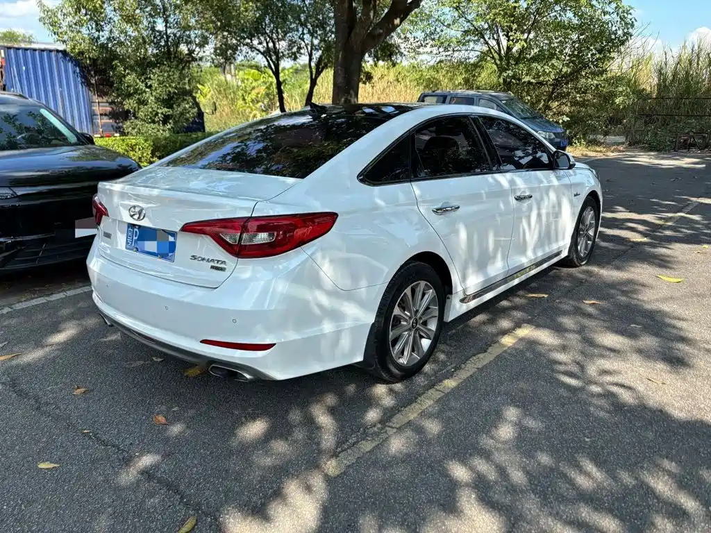 Hyundai Sonata — миниатюра 5
