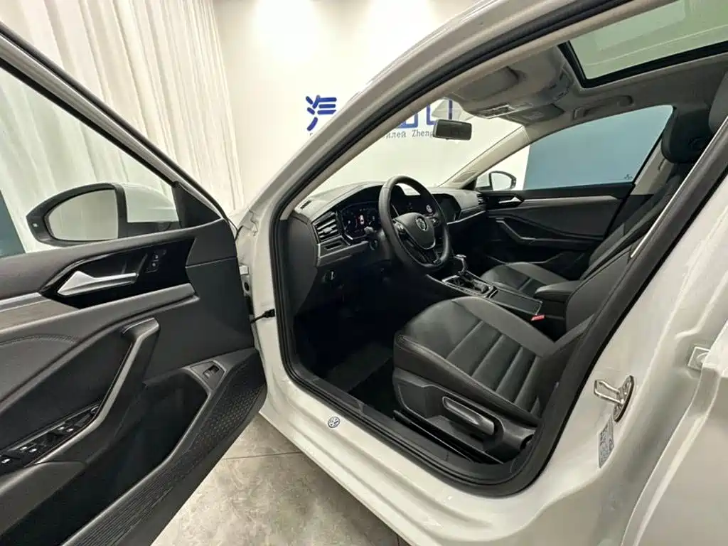 Volkswagen Sagitar — миниатюра 7